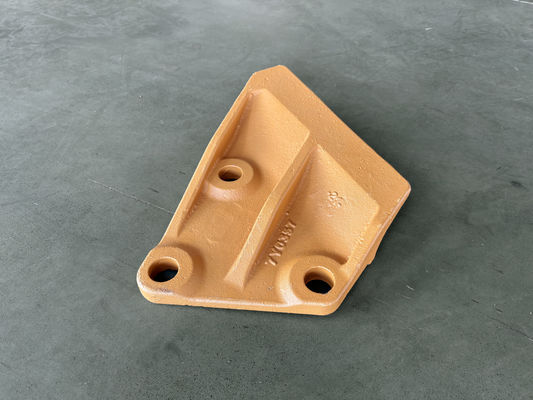 7Y0357 SIDECUTTER  parts 330 Blades Bolt On Side Cutter Excavator Sidecutter Blade, Right Hand Side