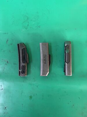 قطع غيار حفارة دلو الأسنان الملحقات محول قفل دبوس V69PN