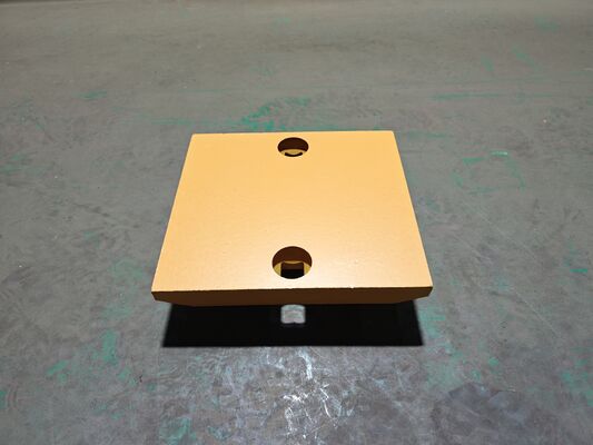 1324715B القطط النمط المسمار على حواف القطع للشاحن