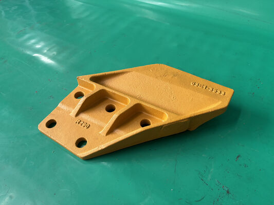 63E1-3533 منتج جديد حفارة صغيرة صخرية مزورة مسمار على القاطع الجانبي 63E13533