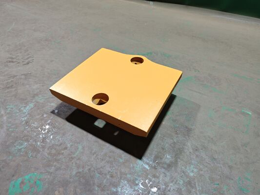 2571762M شرائح حافة القطع المثبتة بمسامير على شكل قطة للودر