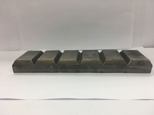 قطعة قطعة الشوكولاتة CB150 240 × 150 × 23 مم مكون حماية من التآكل للمعدات الثقيلة 6 كجم